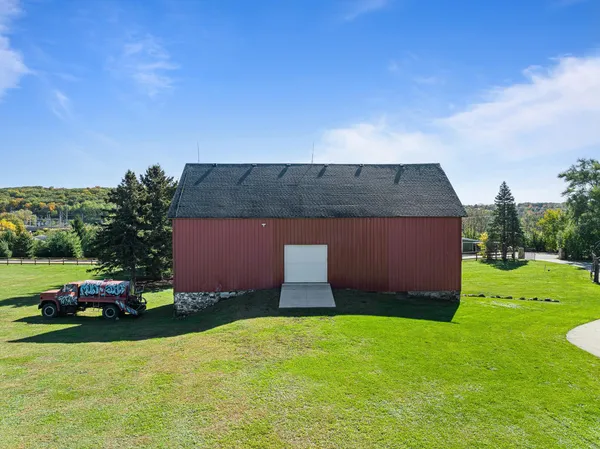 $1,450,000 | W3046 Krueger Road, Geneva, WI 53147