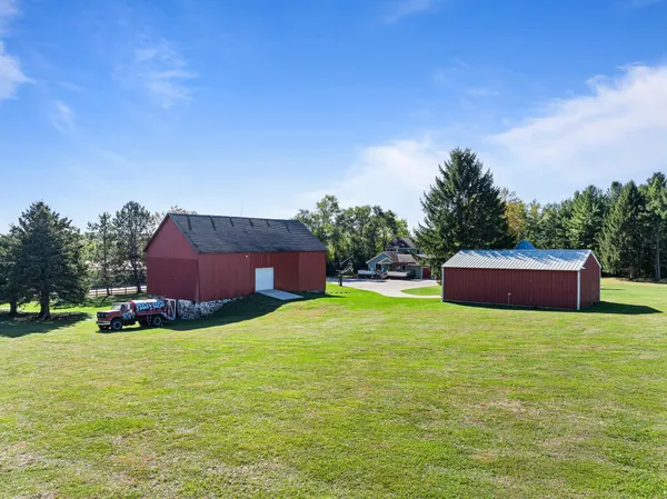 $1,450,000 | W3046 Krueger Road, Geneva, WI 53147