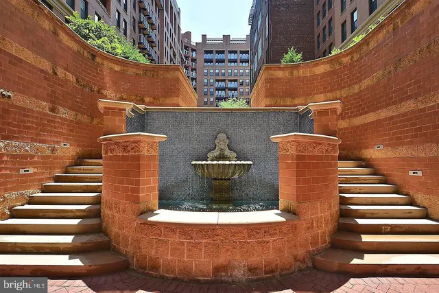 $2,650 | 631 D Street Northwest, Unit 129, Washington, DC 20004