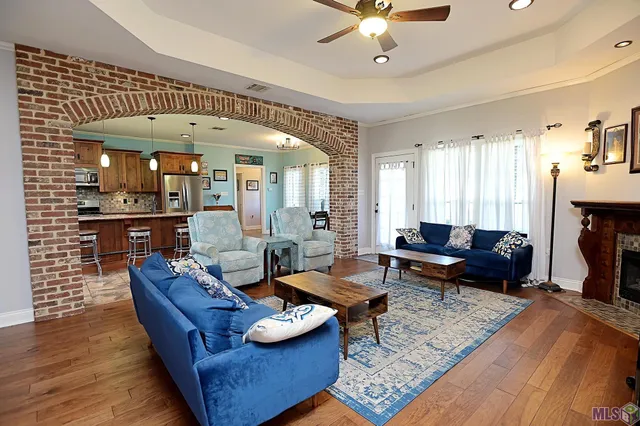 $565,000 | 284 Beulah Louise Drive, Gray, LA 70359