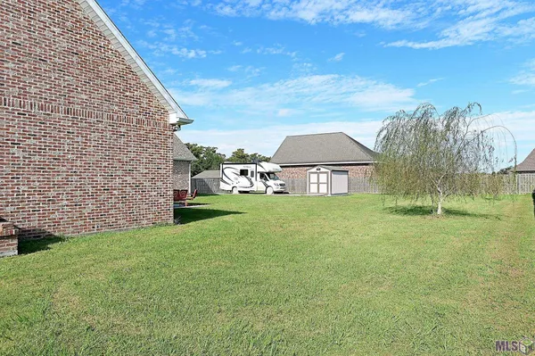 $549,000 | 284 Beulah Louise Drive, Gray, LA 70359