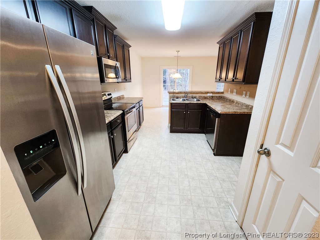 129 Stone Chase Way Spring Lake, NC 28390 - Photo 9 of 42 Gallery Image 9