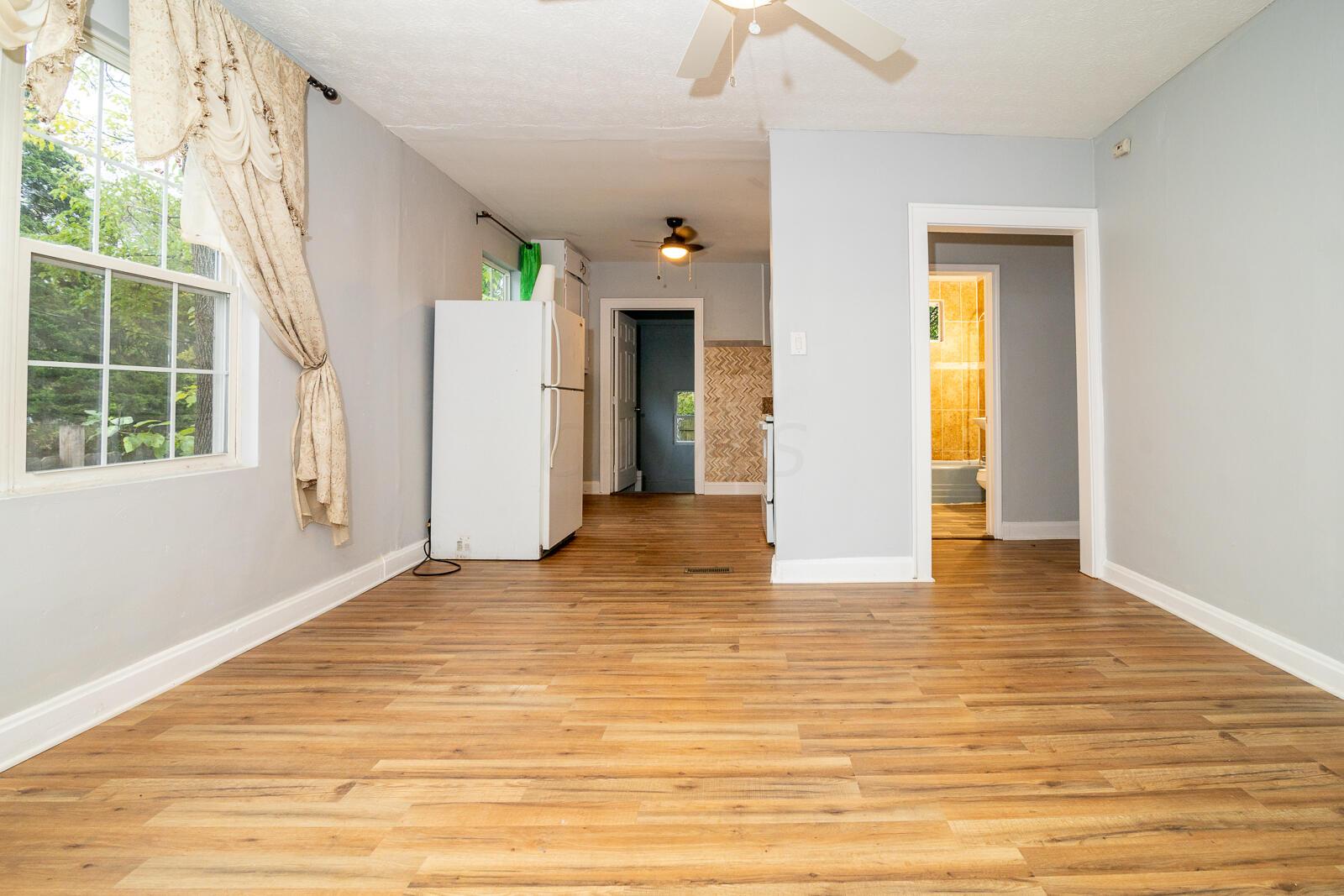 2177 Agler Road Columbus, OH 43211 - Photo 12 of 37 2177 Alger-9