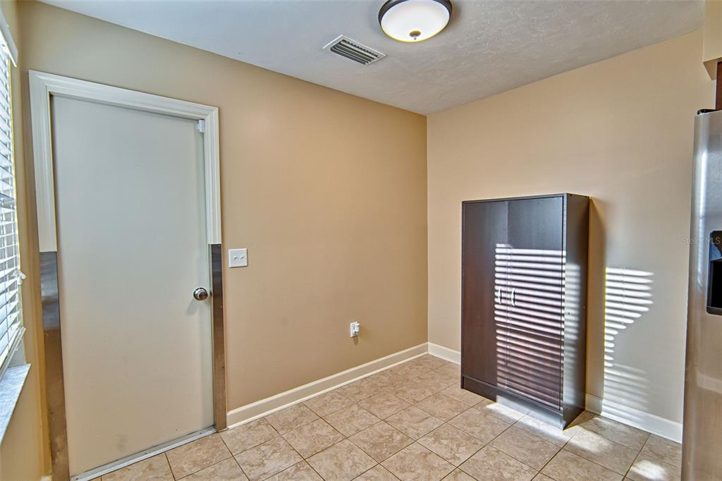 8202 Southwest 47th Road Gainesville, FL 32608 - Photo 8 of 24 Gallery Image 8