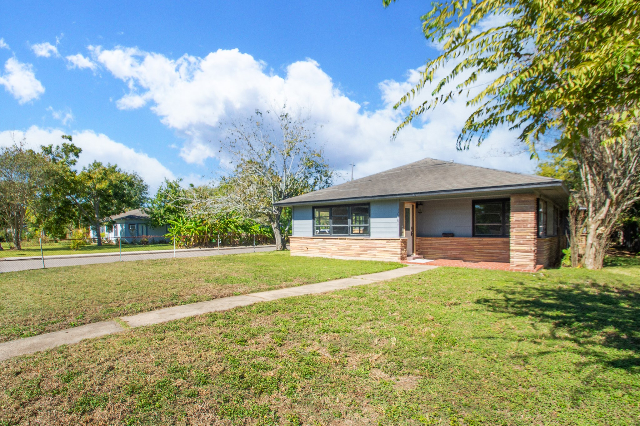 1230 West 4th Street Freeport, TX 77541 - Photo 2 of 49