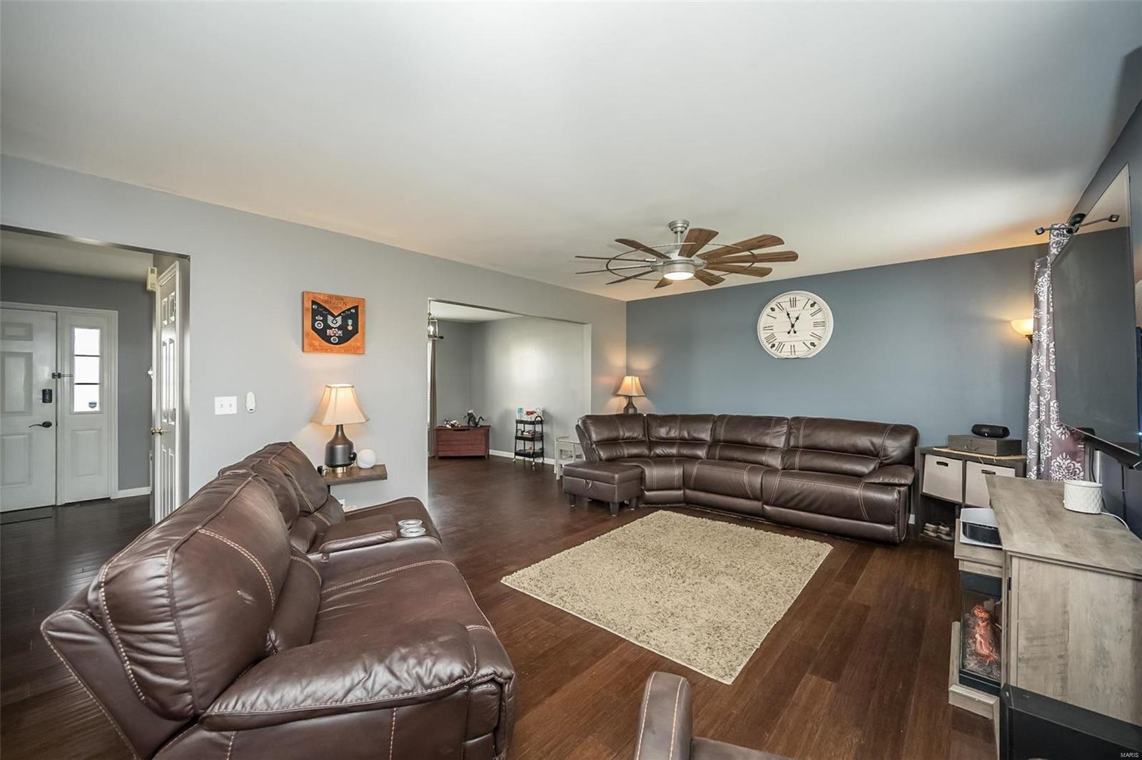 524 Meadow Spring Drive Troy, MO 63379 - Photo 11 of 33