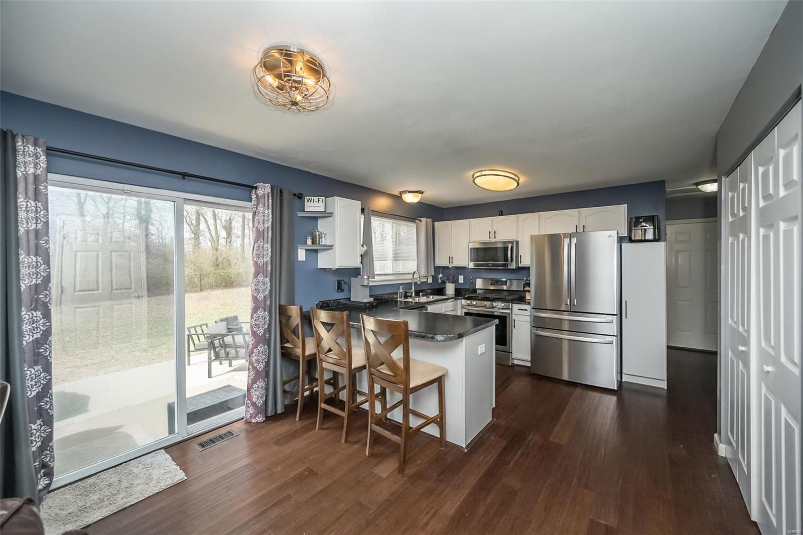 524 Meadow Spring Drive Troy, MO 63379 - Photo 13 of 33