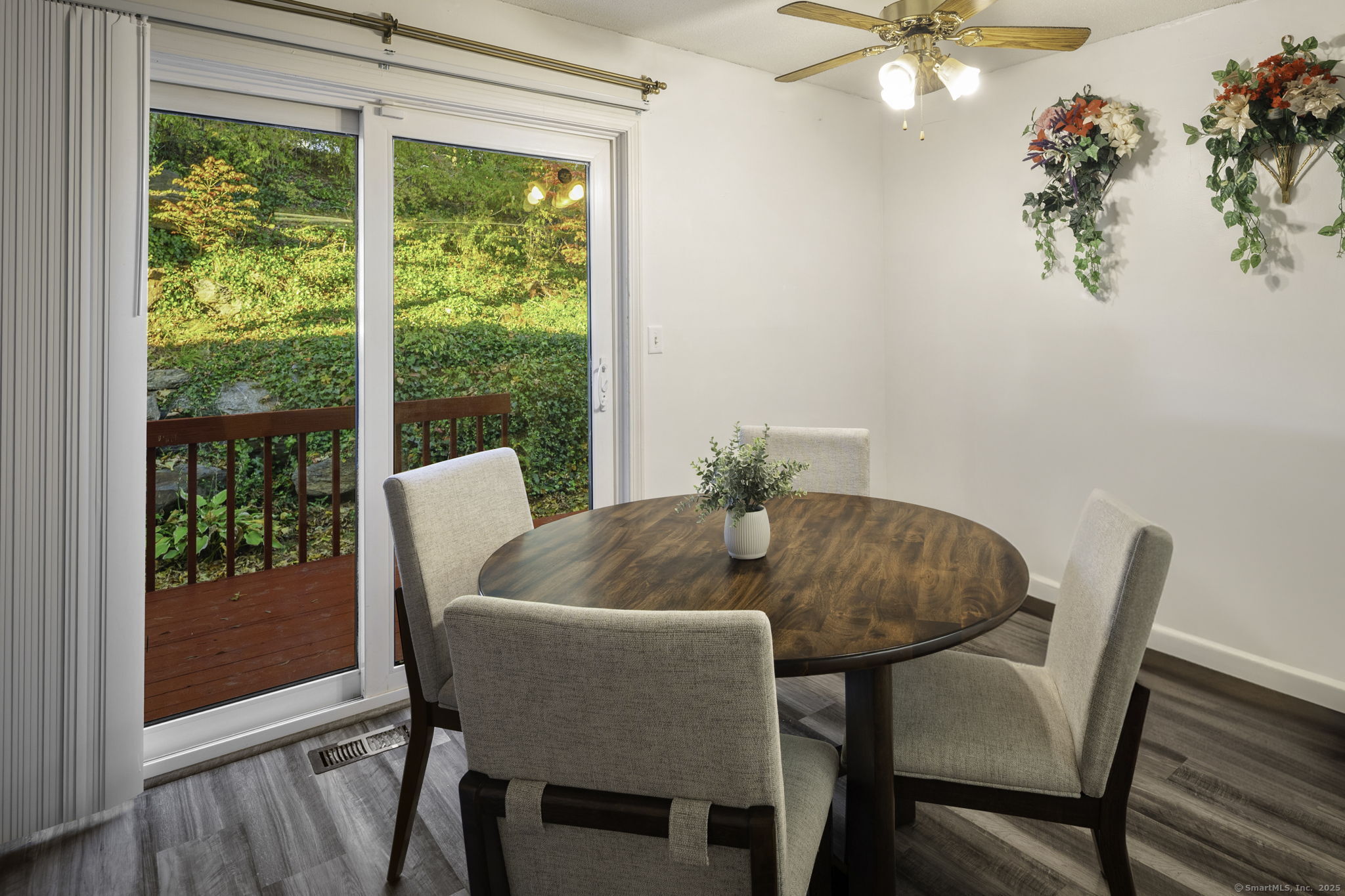 380 Hitchcock Road, Unit 48 Waterbury, CT 06705 - Photo 13 of 28 a view of a dining room with furniture window and outside view