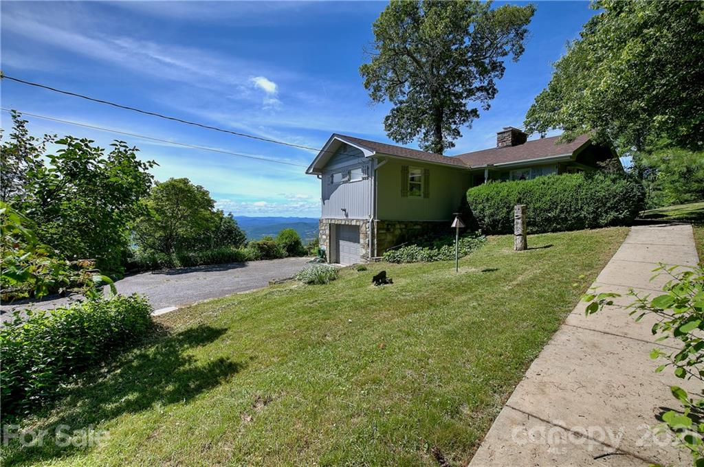 73 Lucerne Strasse Road Marion, NC 28752 - Photo 3 of 29 Gallery Image 3