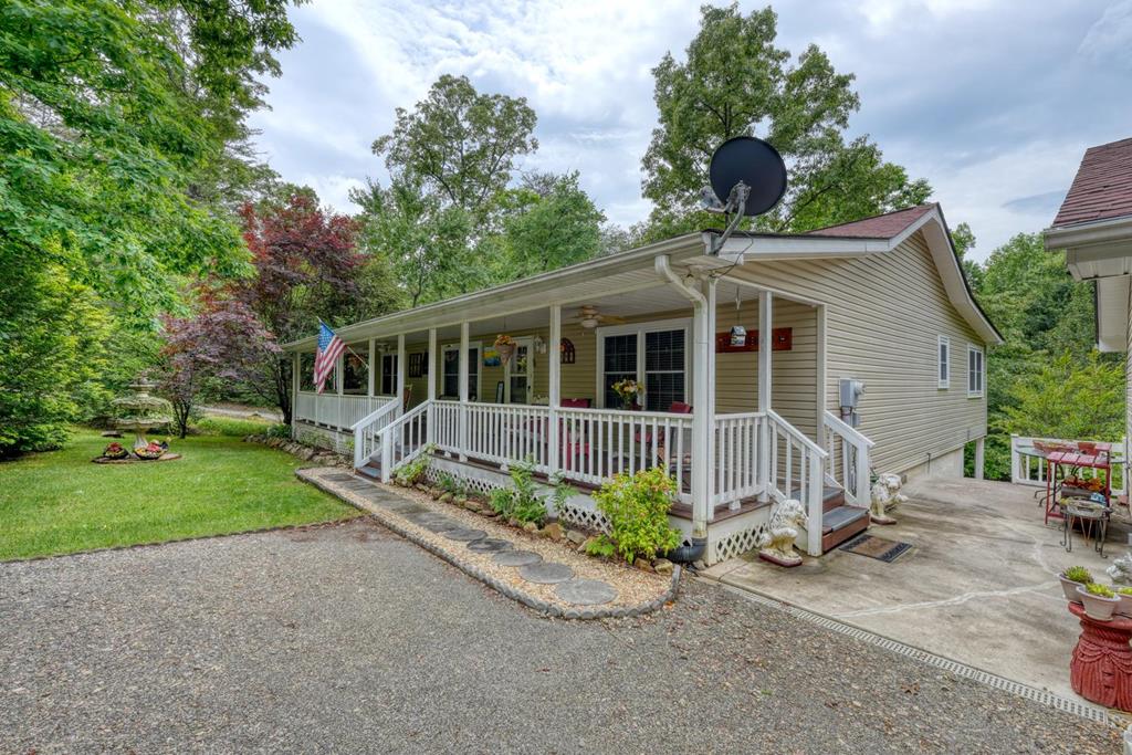 288 12 Point Road Blairsville, GA 30512 - Photo 1 of 16 Main View