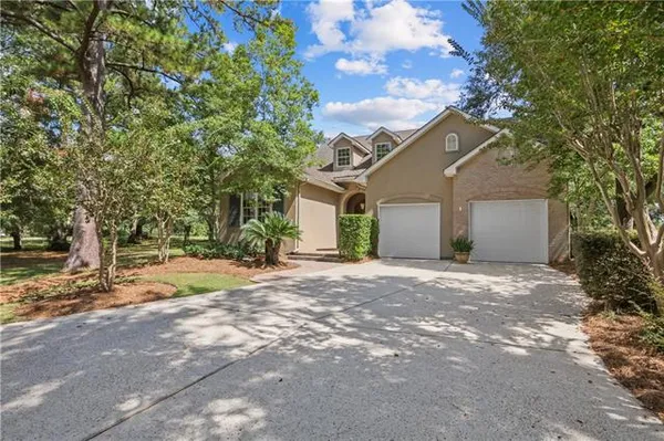 $695,000 | 113 St Charles Court, Abita Springs, LA 70420