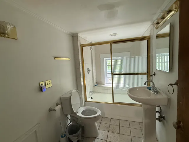 $1,500 | 28 Harrison Street, Laconia, NH 03246