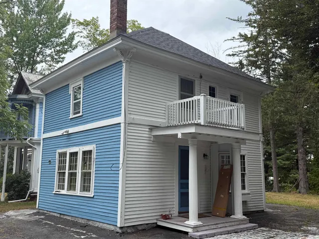 $1,500 | 28 Harrison Street, Laconia, NH 03246