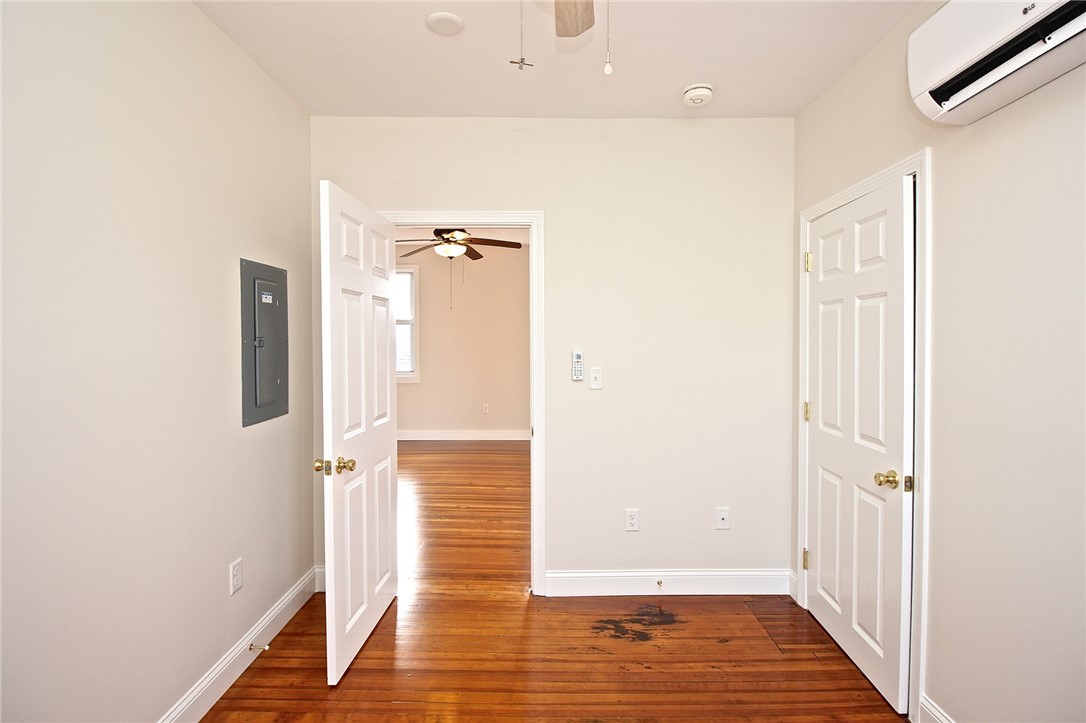 668 Thames Street, Unit 2 Newport, RI 02840 - Photo 25 of 42 Bedroom 2