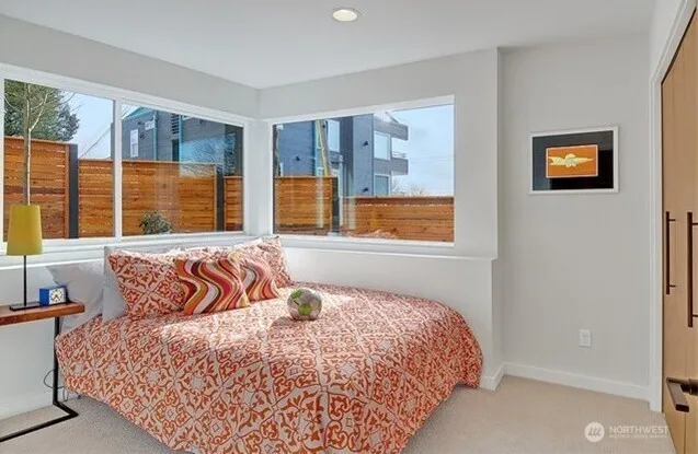 $4,195 | 7814 Stroud Avenue North, Seattle, WA 98103