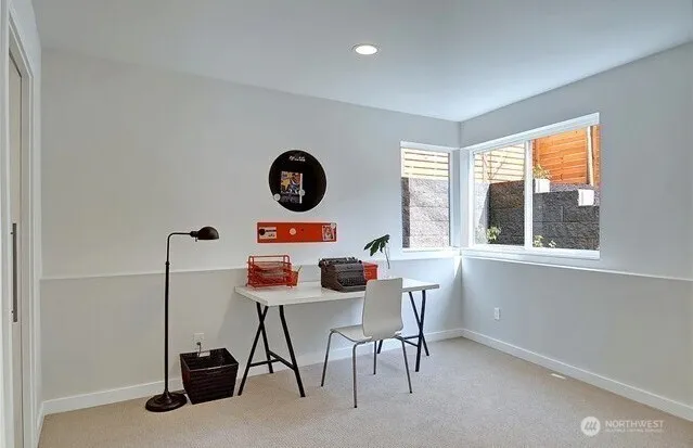 $4,195 | 7814 Stroud Avenue North, Seattle, WA 98103