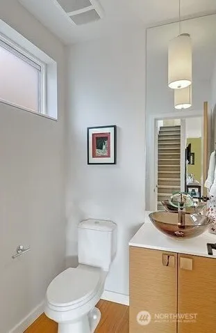 $4,195 | 7814 Stroud Avenue North, Seattle, WA 98103