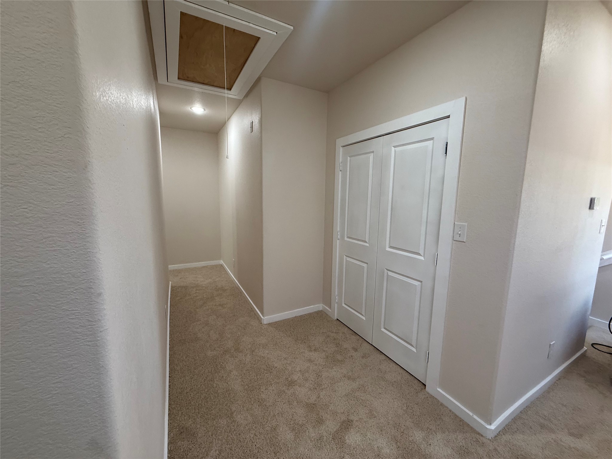 219 South 7th Street Beasley, TX 77417 - Photo 16 of 23 a view of a hallway
