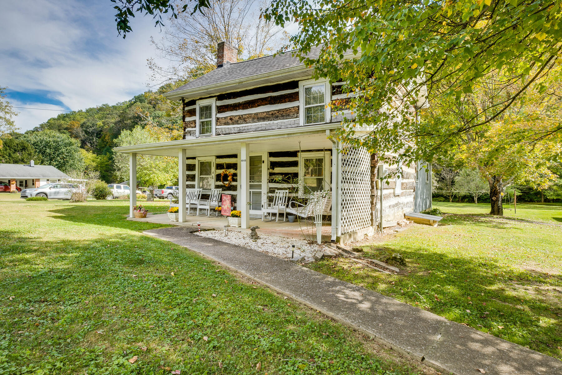 4145 Reservoir Road Kingsport, TN 37660 - Photo 4 of 42 004