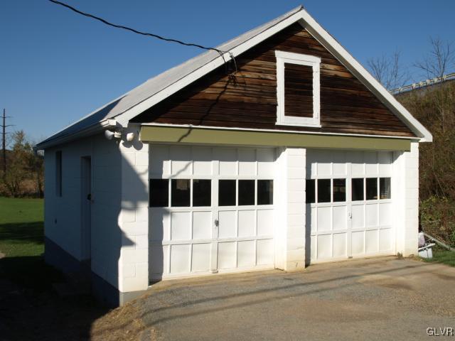 4649 Huckleberry Road Orefield, PA 18069 - Photo 18 of 26 2 car garage