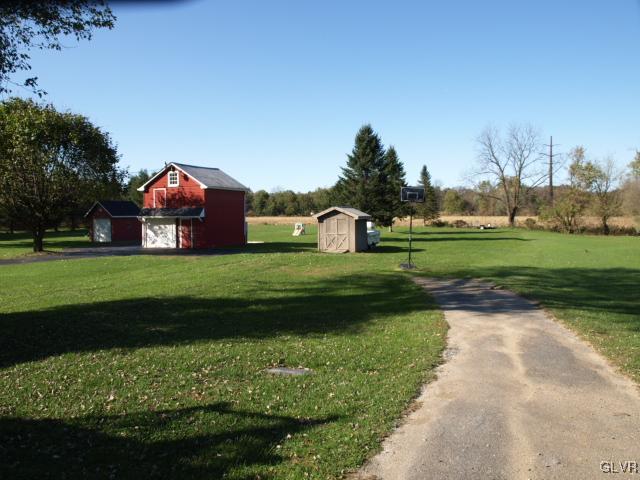 4649 Huckleberry Road Orefield, PA 18069 - Photo 20 of 26 Driveway