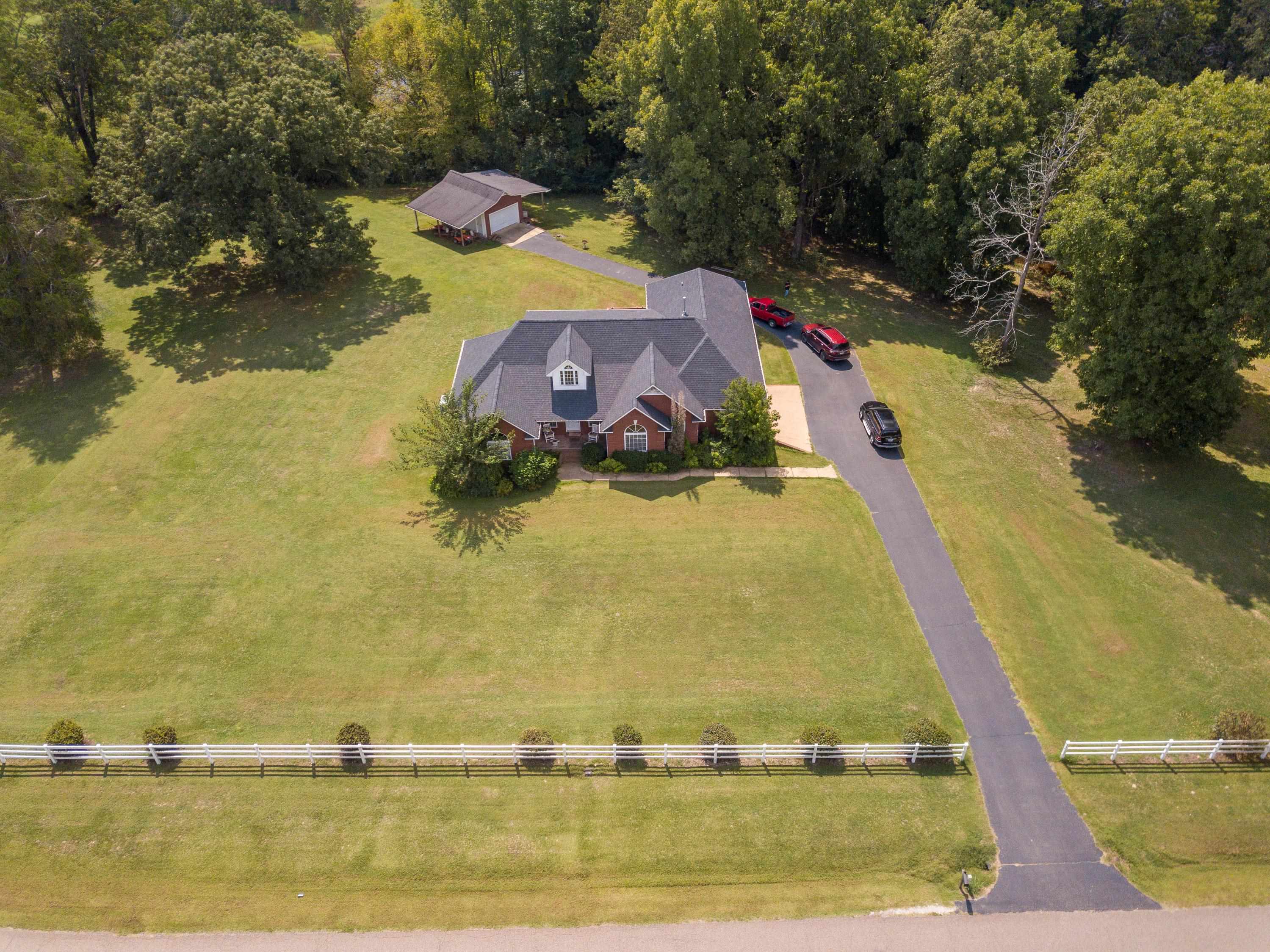 270 Morgan Ross Road Savannah, TN 38372 - Photo 1 of 25 Gallery Image 1