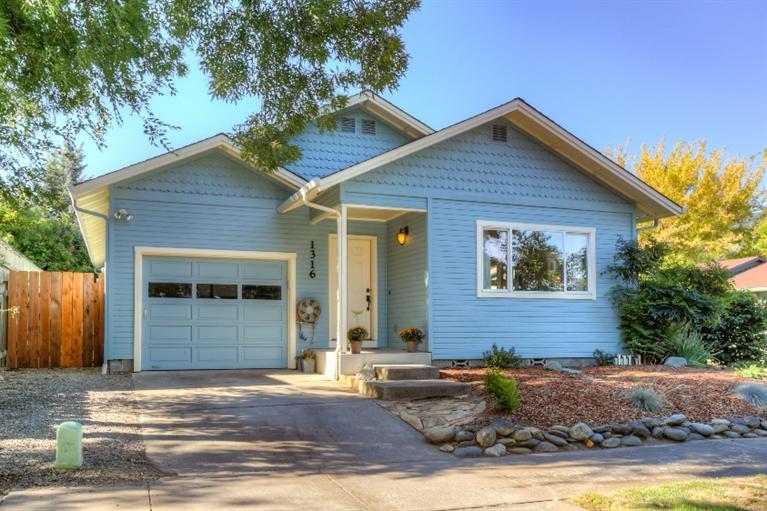 1316 Mill Pond Road Ashland, OR 97520 - Photo 1 of 20 Primary Photo