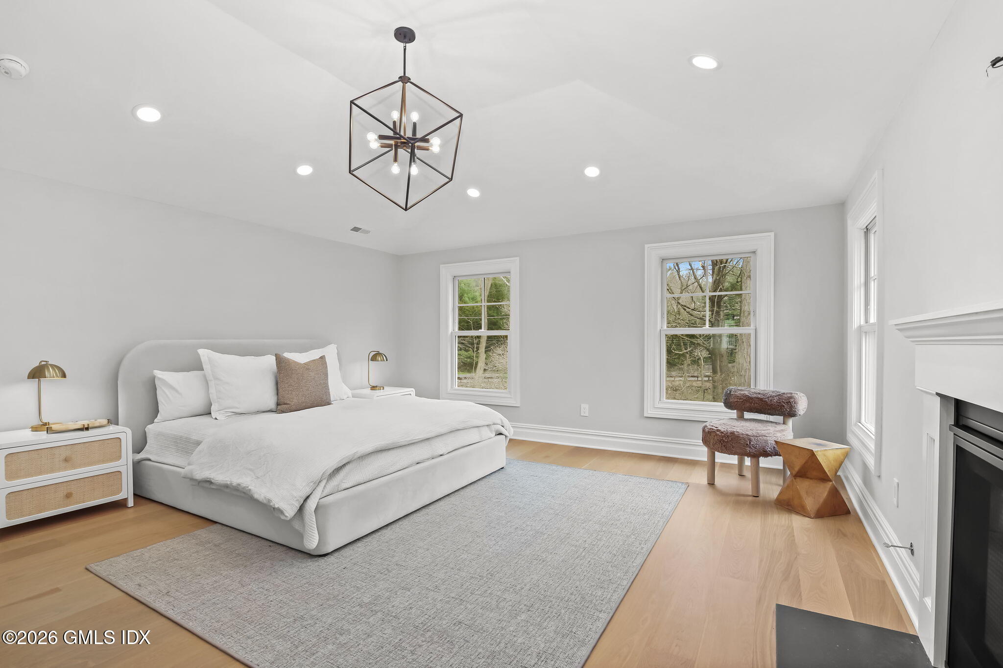 7 Bailiwick Road Greenwich, CT 06831 - Photo 32 of 45 Primary Bedroom