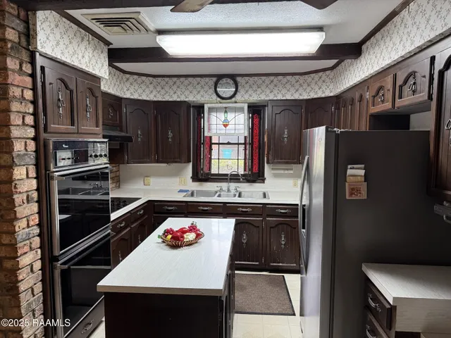 $215,000 | 1568 East Main Street, Ville Platte, LA 70586