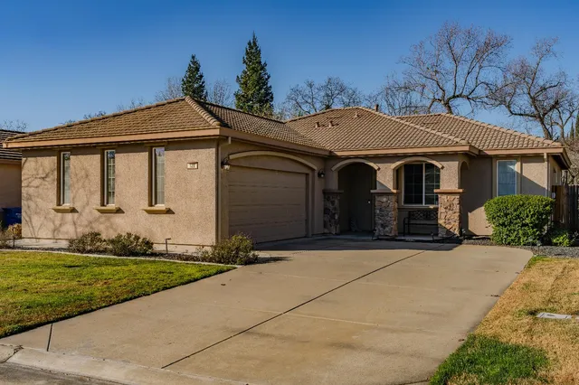 $399,500 | 128 Gold Dust Drive, Valley Springs, CA 95252