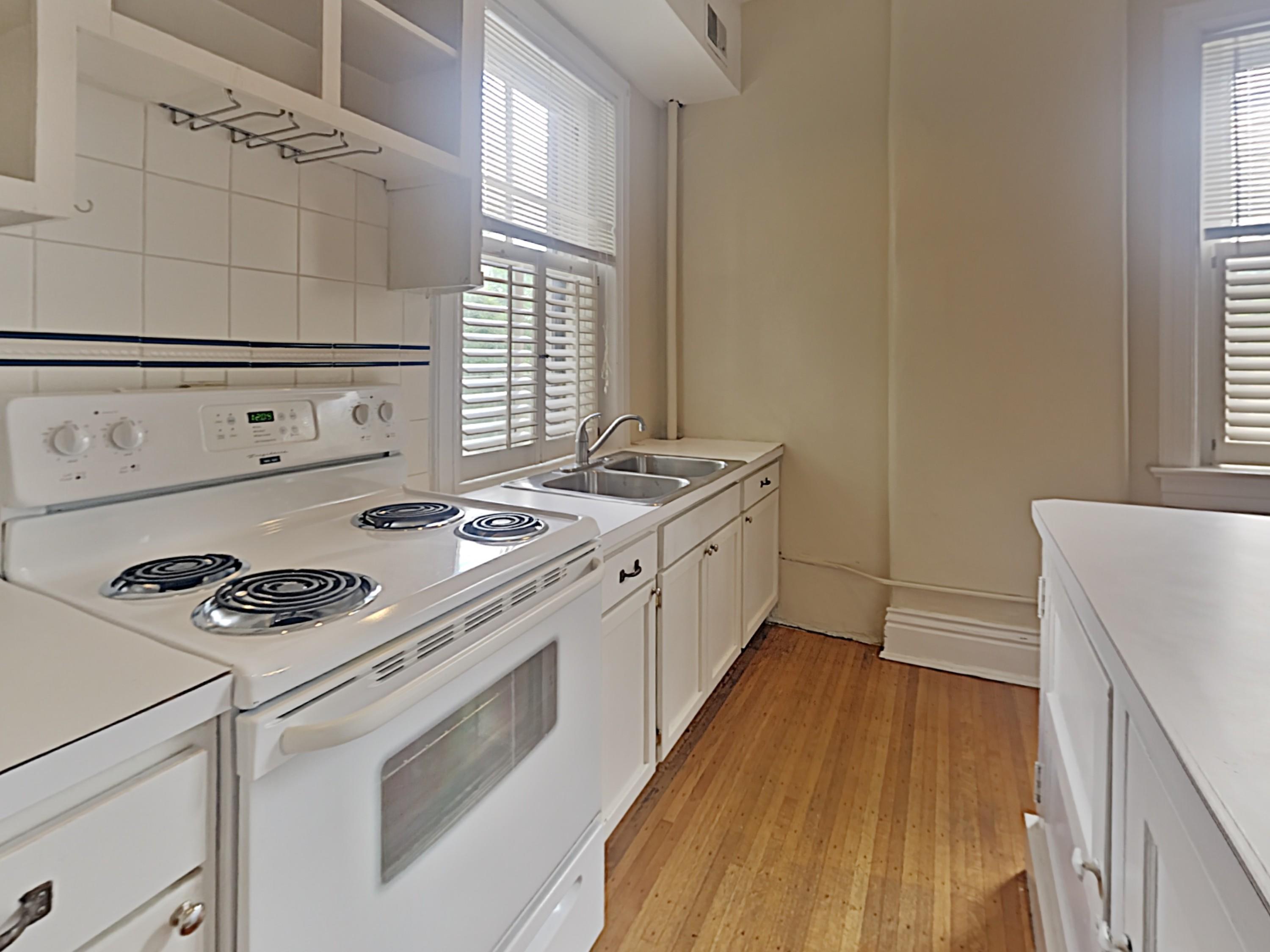 1083 Cherokee Road Louisville, KY 40204 - Photo 31 of 73 6_Image_RPGwgTRvs9
