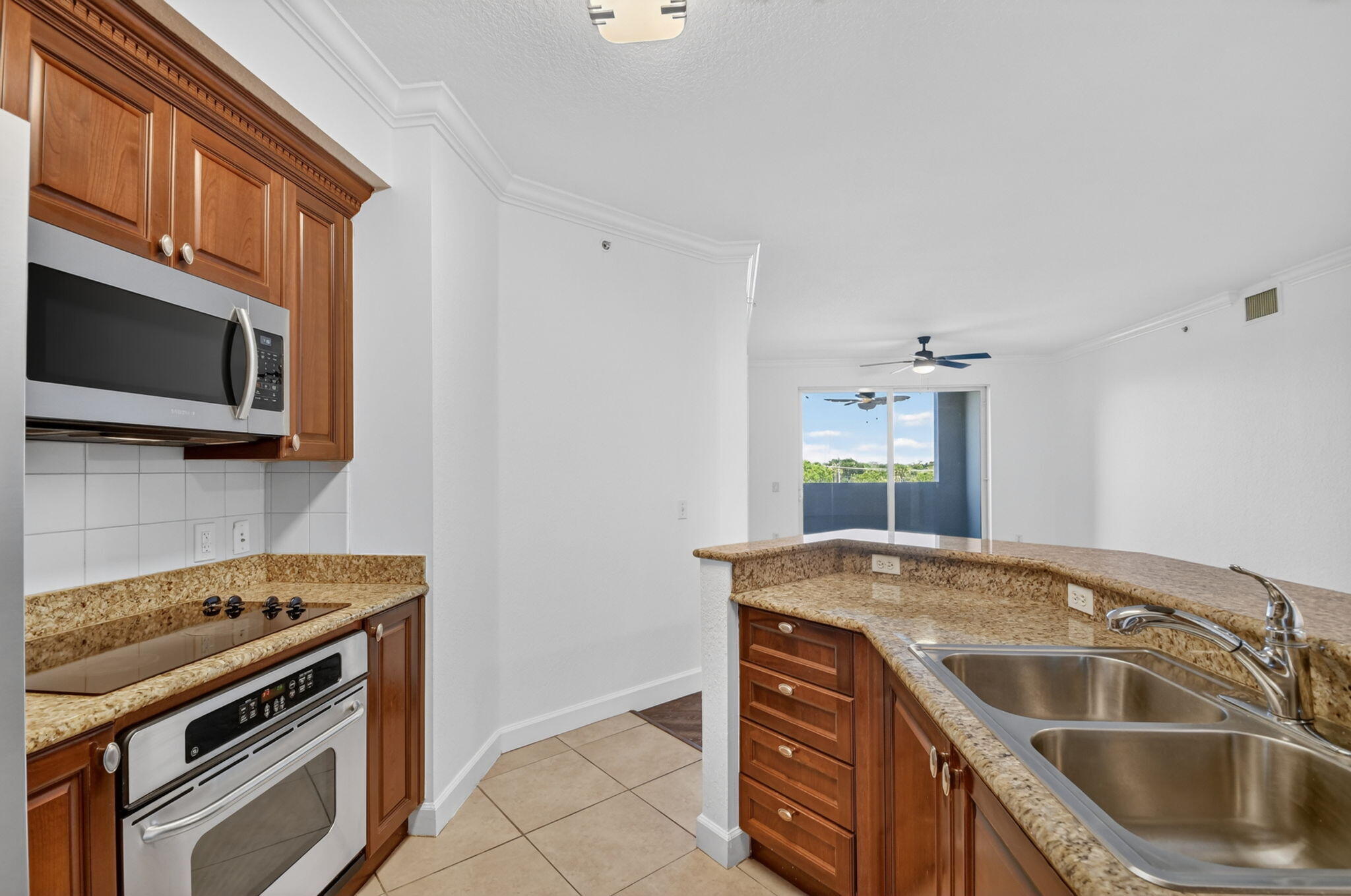 1660 Renaissance Commons Boulevard, Unit 2407 Boynton Beach, FL 33426 - Photo 43 of 55 9-web-or-mls-DSC_8360