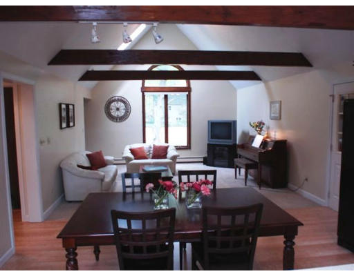 16 Castle Gate Road Wayland, MA 01778 - Photo 6 of 12 Gallery Image 6