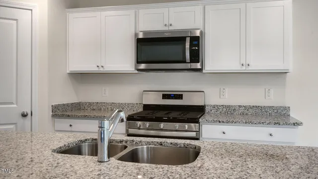 $317,490 | 125 Carriedelle Lane, Wilson's Mills, NC 27577