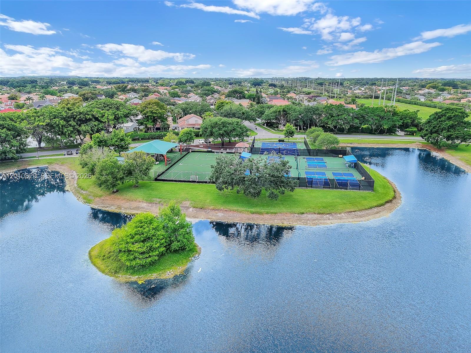 20914 La Questa Court Boca Raton, FL 33428 - Photo 31 of 35