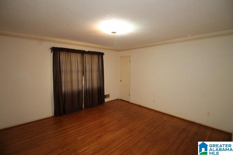 945 Pine Hill Road Birmingham, AL 35235 - Photo 16 of 20