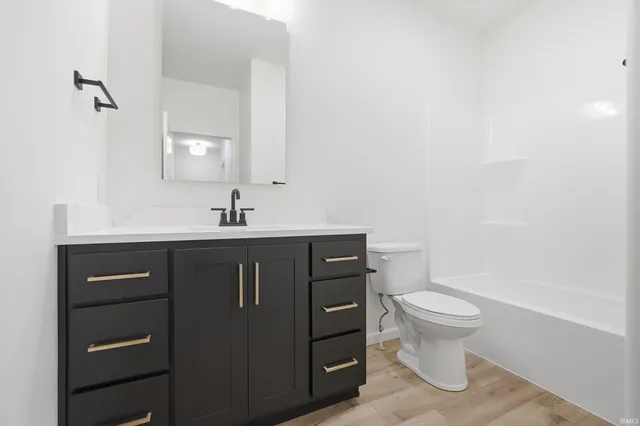 $429,900 | 1215 Olympiada Knoll, Fort Wayne, IN 46845