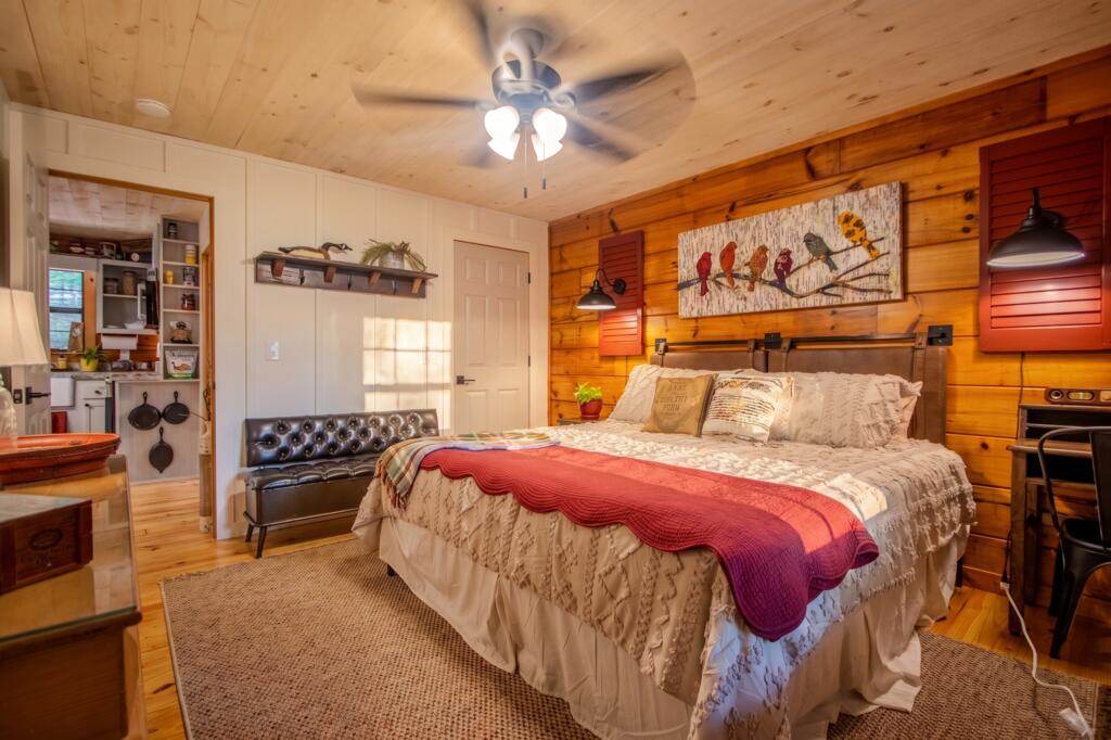 392 Cascade Lane Blue Ridge, GA 30513 - Photo 10 of 40 Gallery Image 10