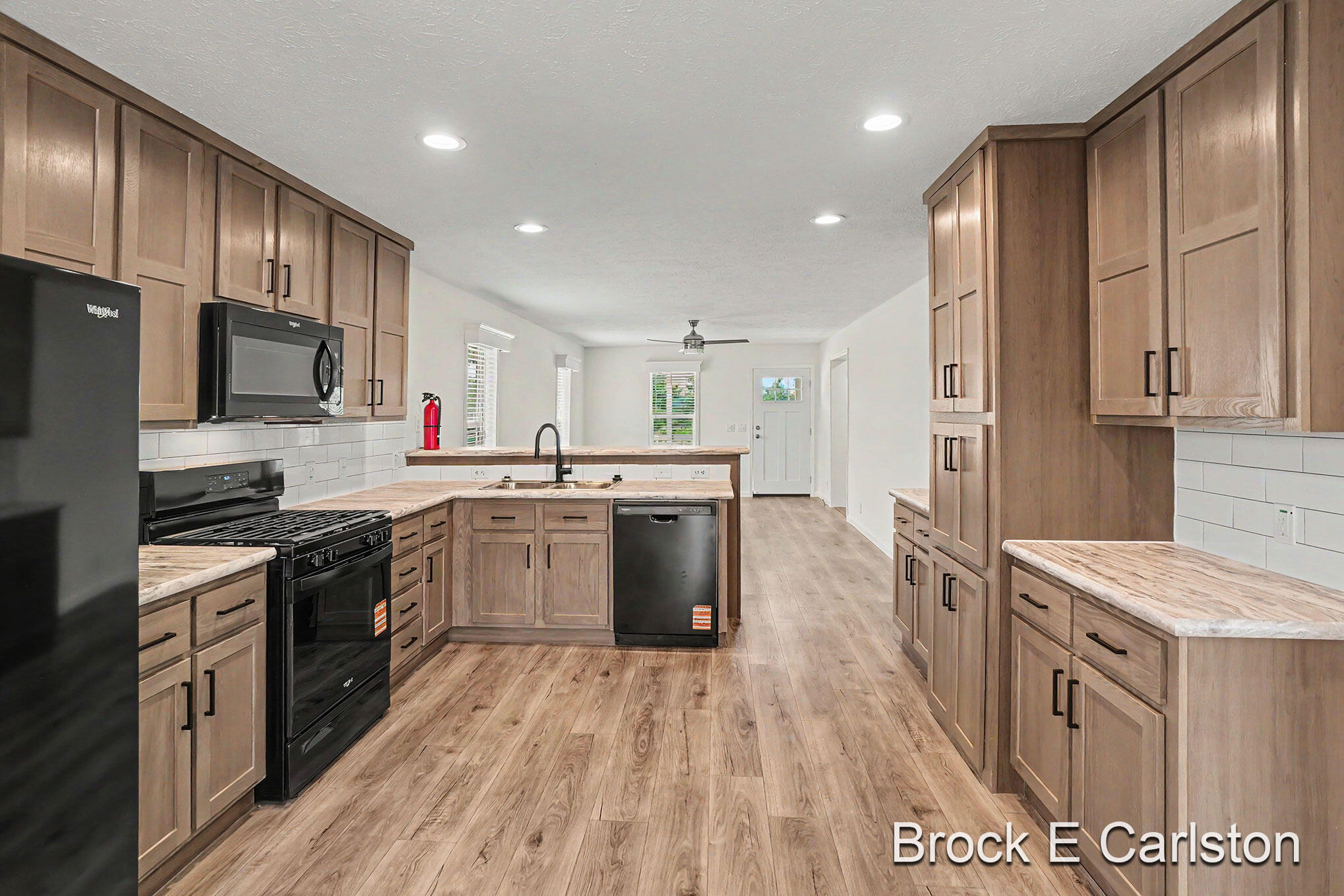 1283 East Ellis Road, Unit 27 Muskegon, MI 49441 - Photo 6 of 14 DNG05718