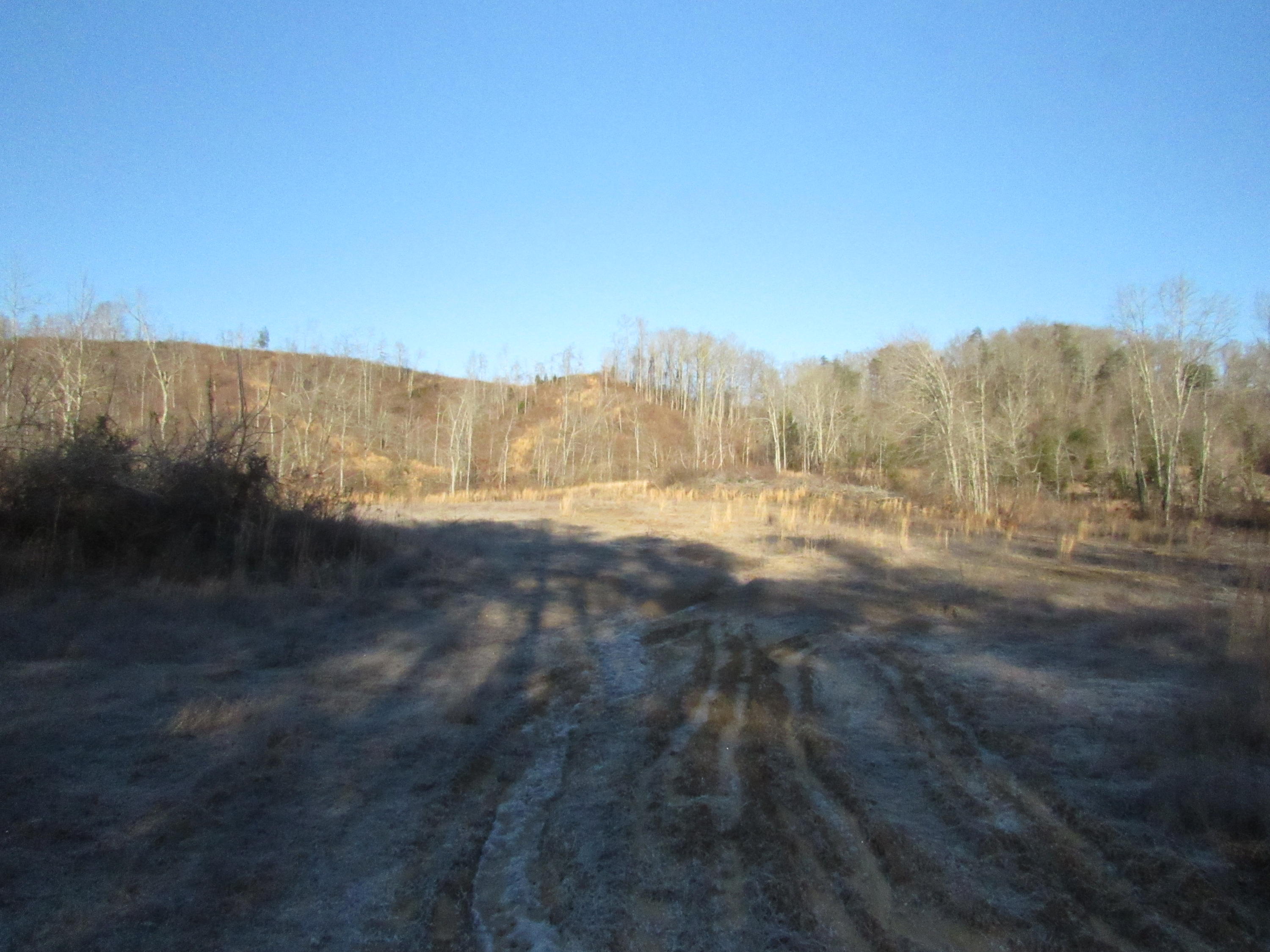 820 Sweetwater Road Philadelphia, TN 37846 - Photo 8 of 14 distance view