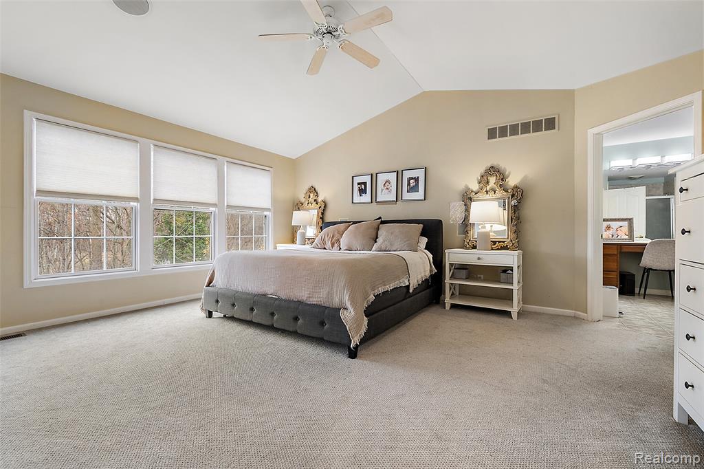 3961 Ridgemonte Court Rochester, MI 48306 - Photo 21 of 34