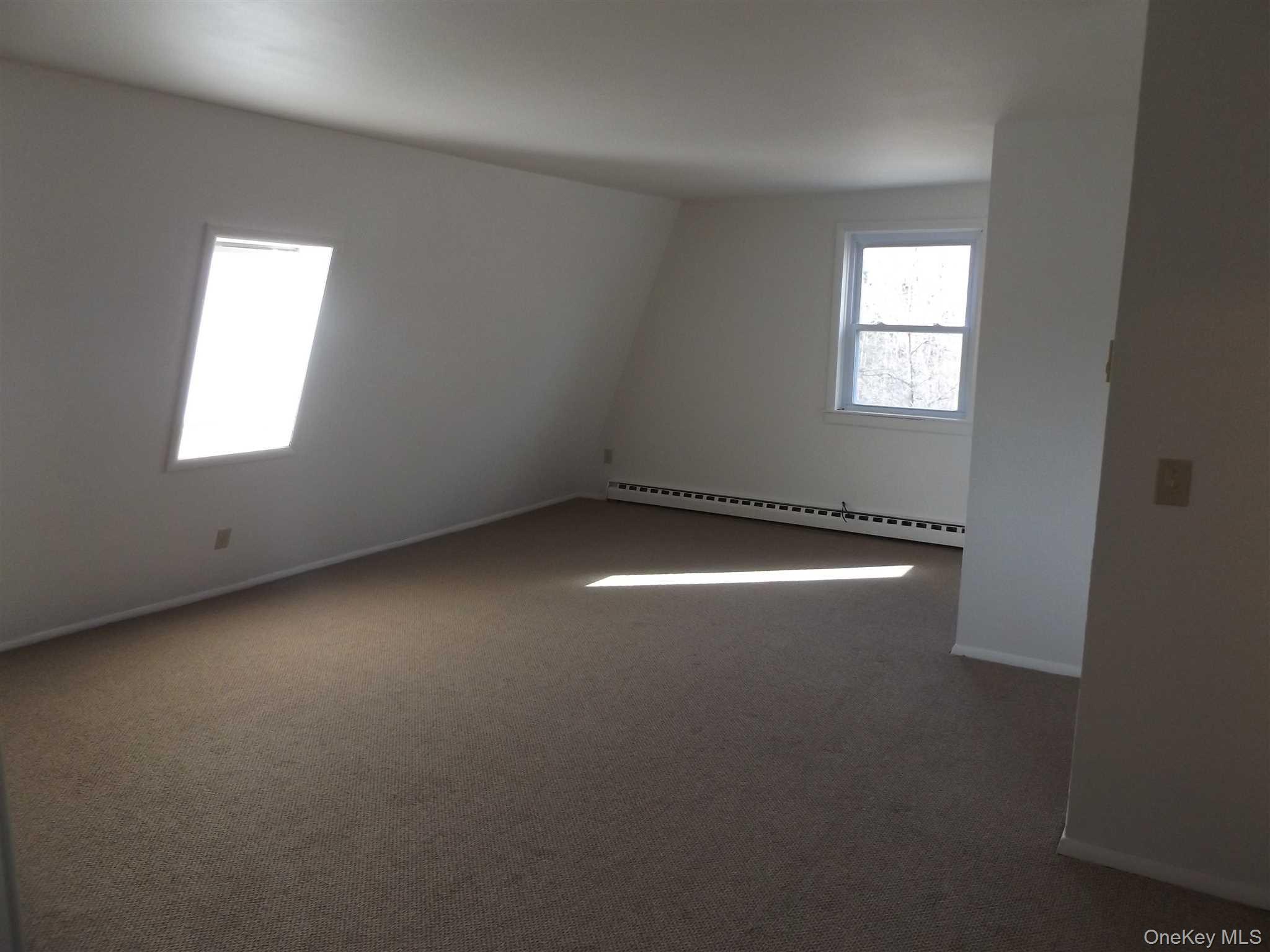 a view of empty room with window