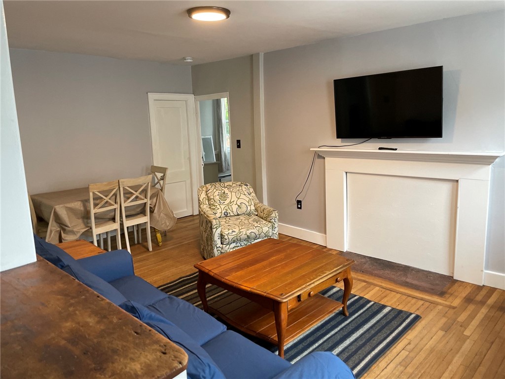 283 Spring Street, Unit 2 Newport, RI 02840 - Photo 9 of 15