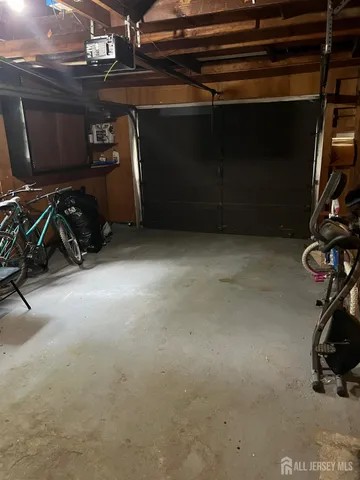 $2,750 | 8 Rosewood Road, Edison, NJ 08817