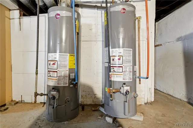 $179,900 | 86 Kingston Place, Buffalo, NY 14210