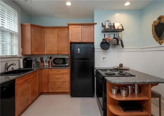 $3,200 | 1 Pell Street, Newport, RI 02840