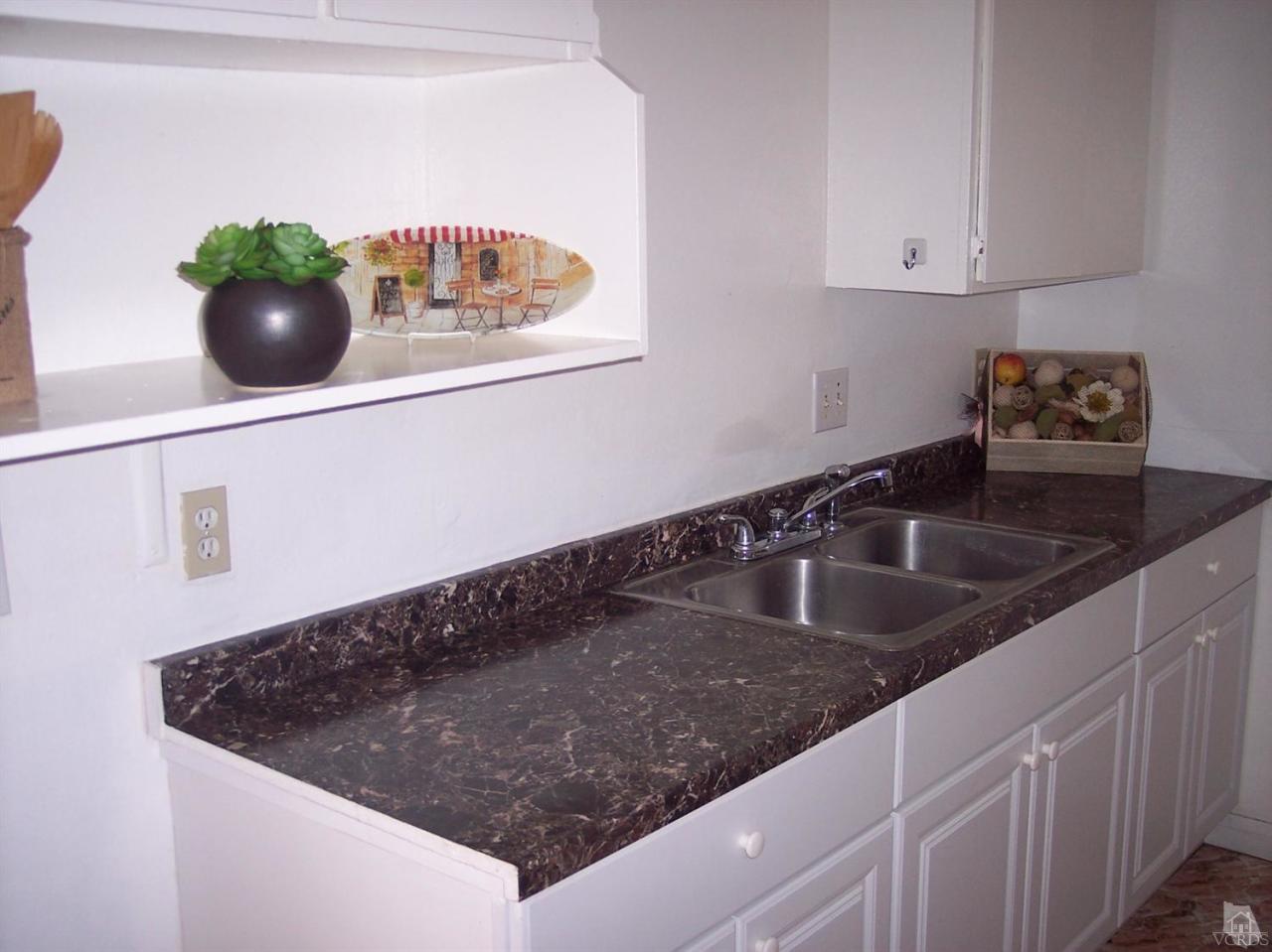 922 Cheyenne Way Oxnard, CA 93033 - Photo 6 of 15 Additional Photo