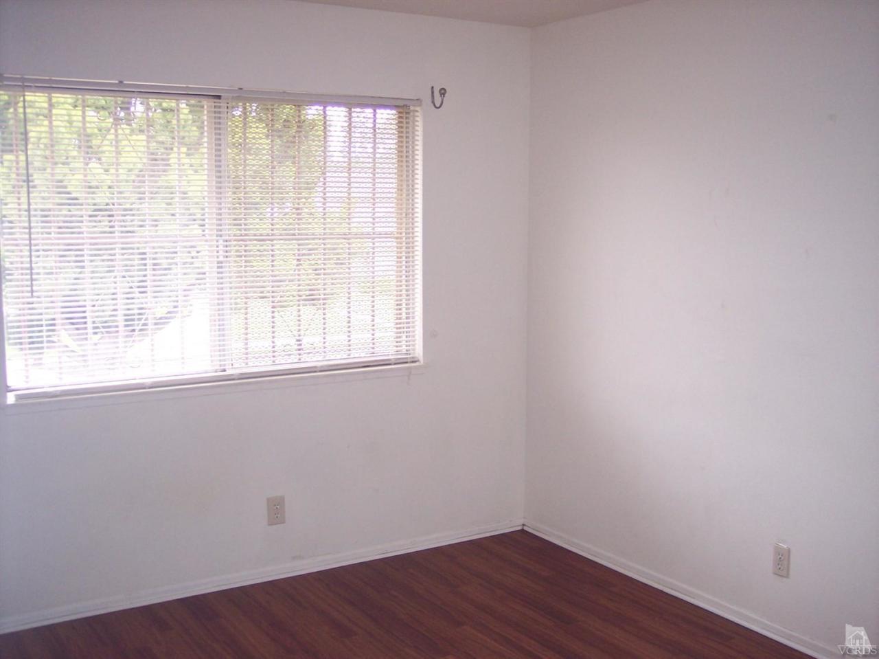 922 Cheyenne Way Oxnard, CA 93033 - Photo 10 of 15 Additional Photo