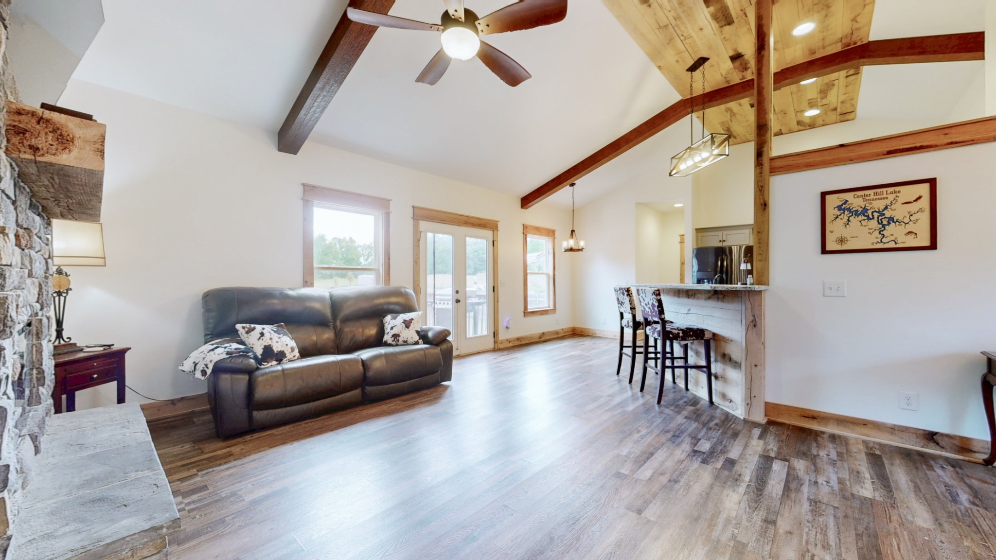 601 King Ridge Road Dowelltown, TN 37059 - Photo 8 of 49 a living room with furniture and a wooden floor