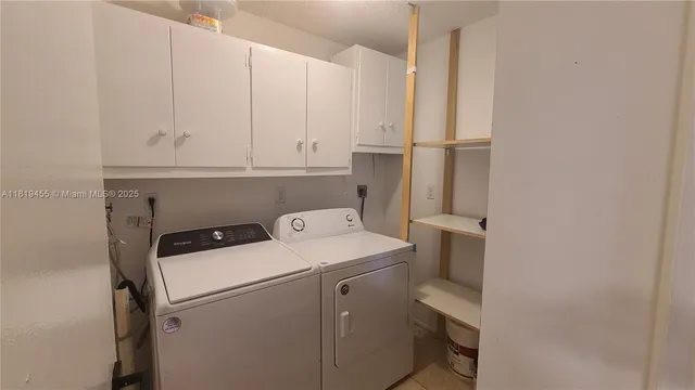 $319,000 | 3321 Raleigh Street, Unit 3H, Hollywood, FL 33021